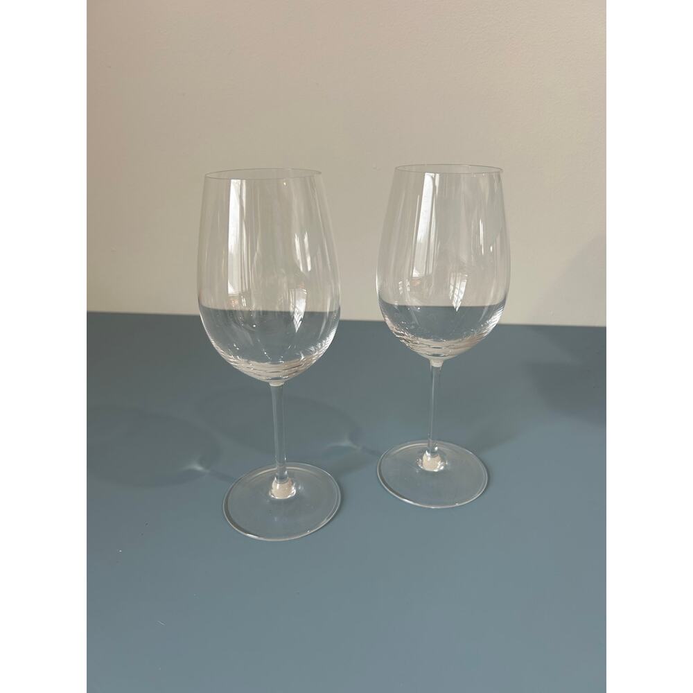 Crate & Barrel red wine glasses set of 12 sleek classic traditional long stem